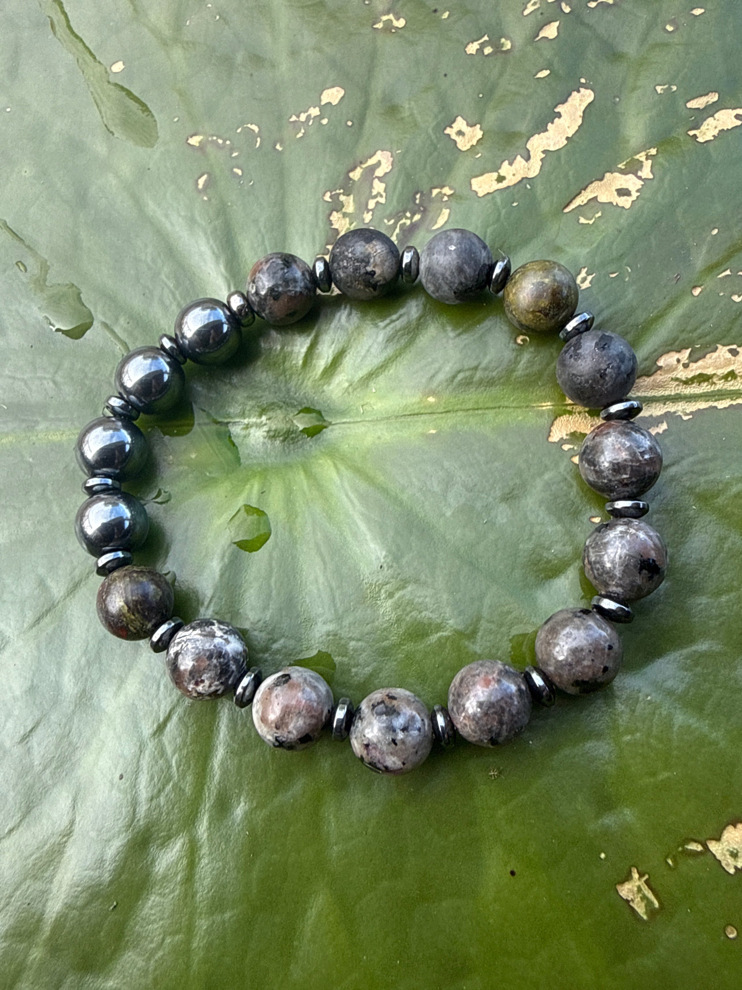 “Pyrite & Hematite 6mm Beaded Bracelet”